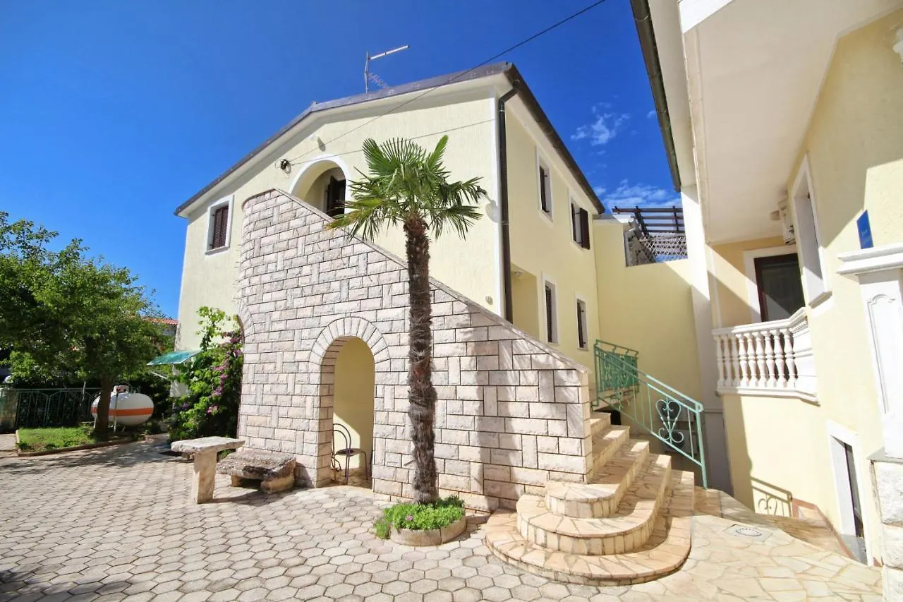 Barbic Apartment Medulin